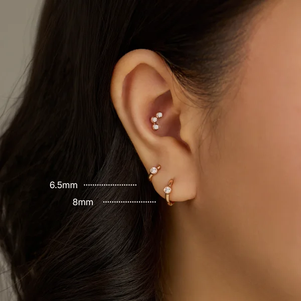 solo-diamond-huggie-on-ear
